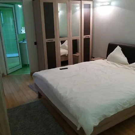 别墅 Vila Silvia 那沃达利